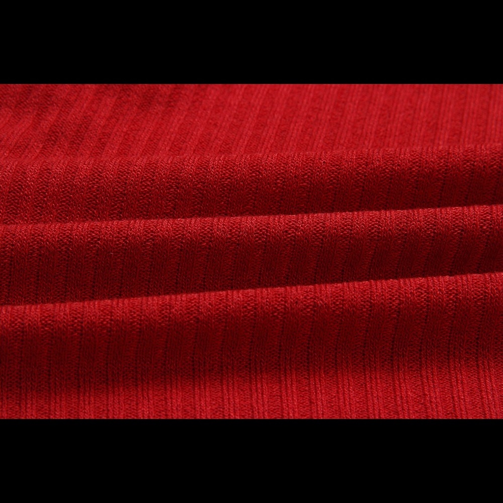 Red cold shoulder top - Picture 4 of 5